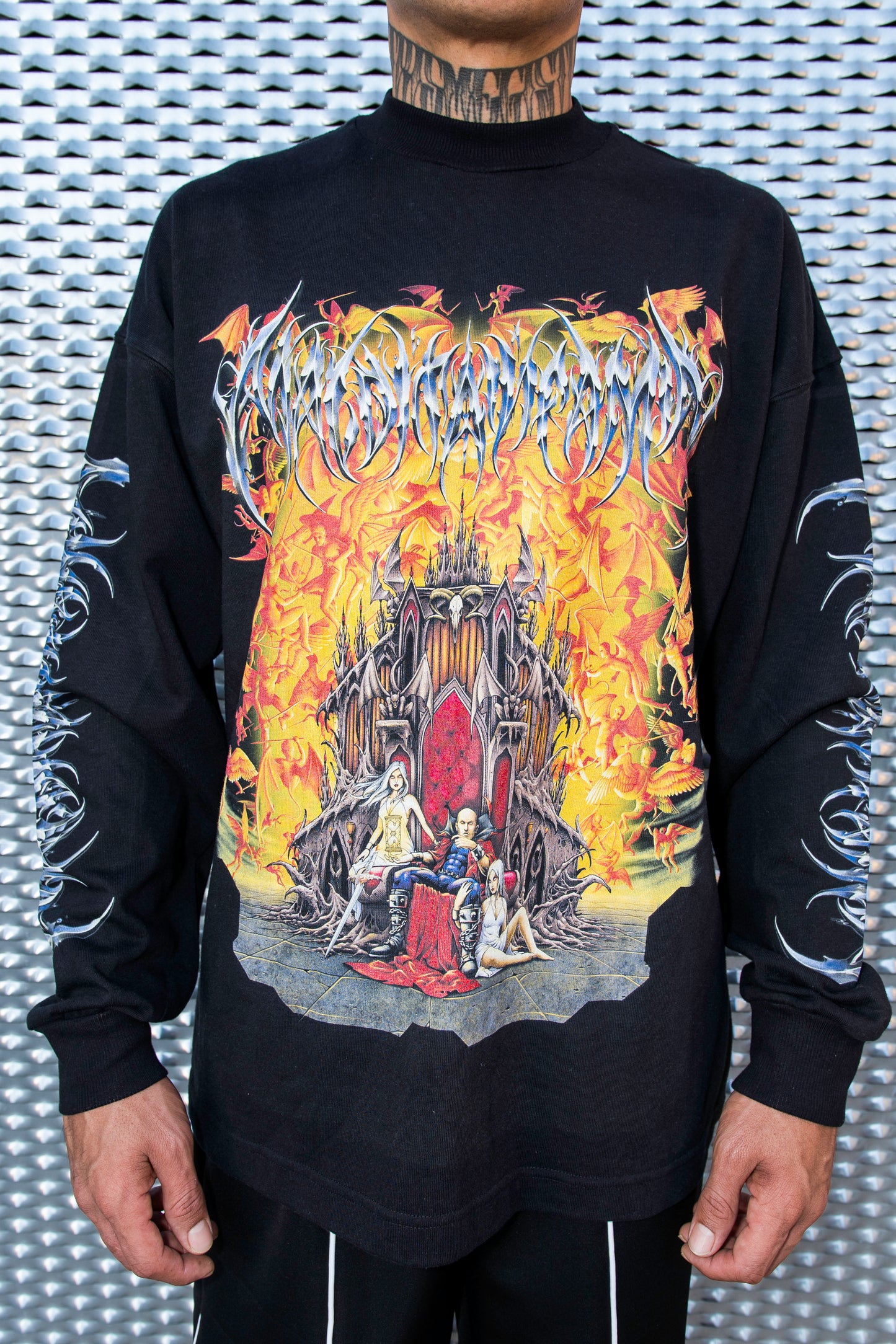 LA MALDITA INFAMIA BY TIMELESS CORP. LONG SLEEVE