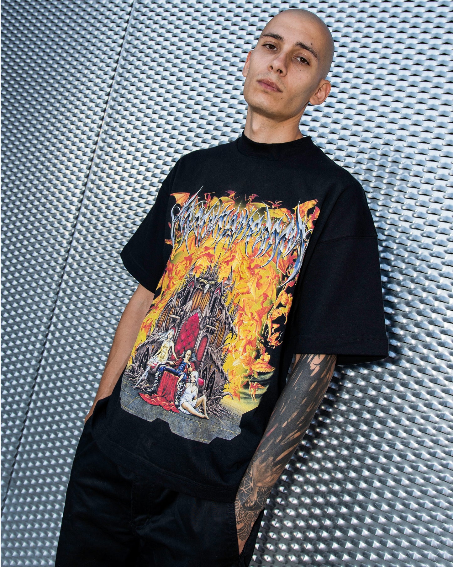 LA MALDITA INFAMIA BY TIMELESS CORP. SHORT SLEEVE