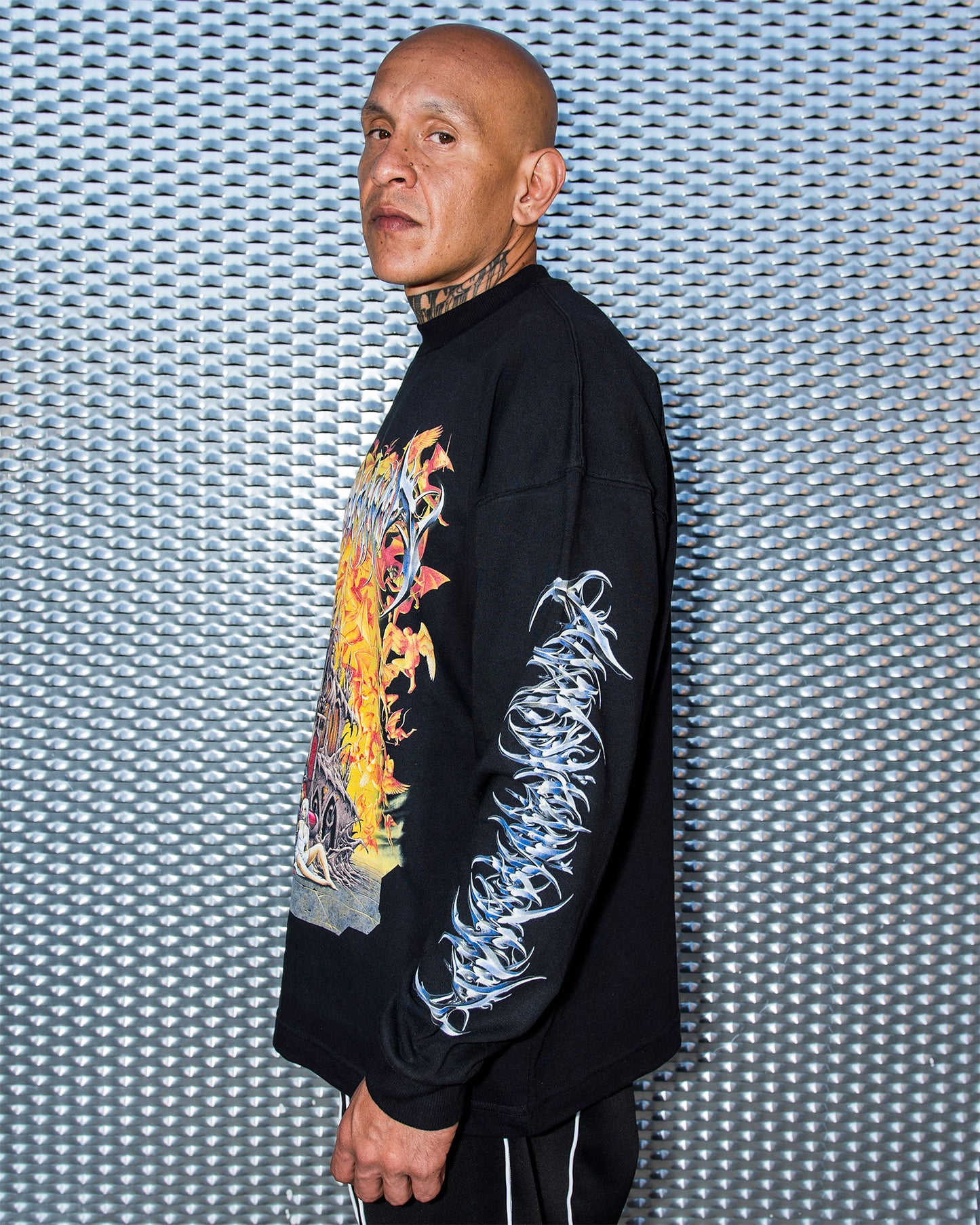 LA MALDITA INFAMIA BY TIMELESS CORP. LONG SLEEVE