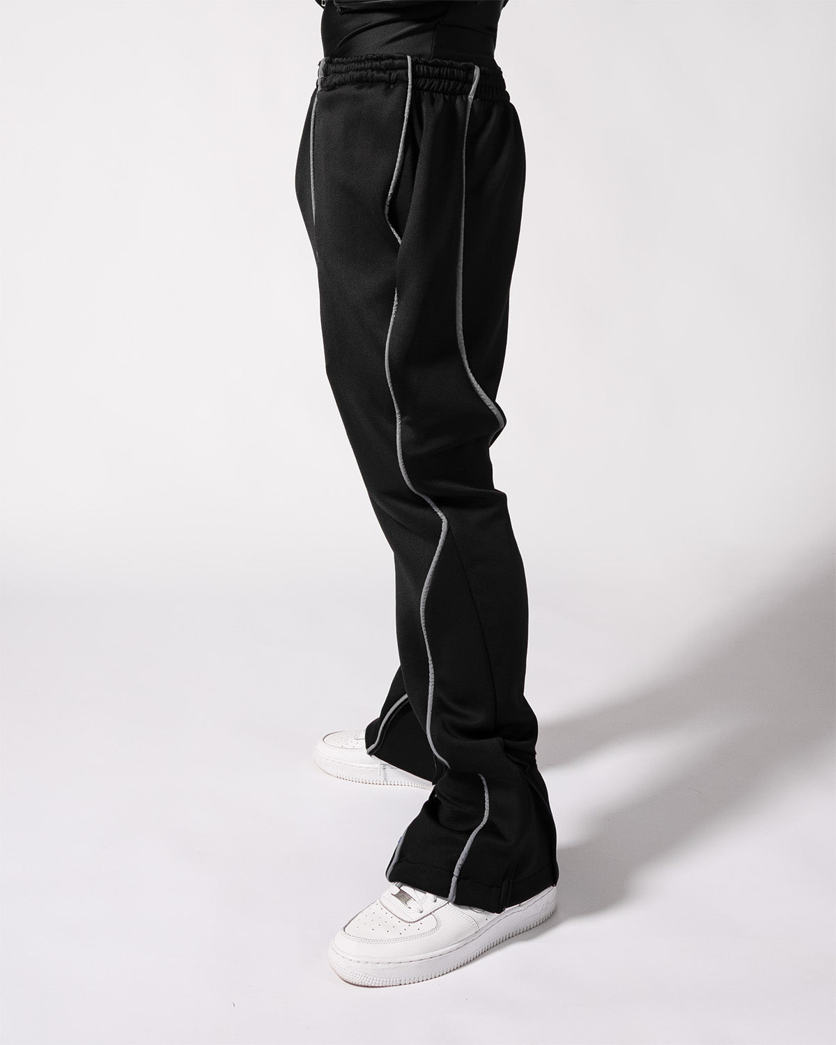 THE CONTINUITY PANTS